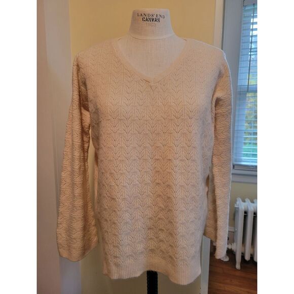 Chico Eyelet Women's Size 1 (Medium) Cream Long‎ Sleeve Color Sweater - Picture 1 of 7